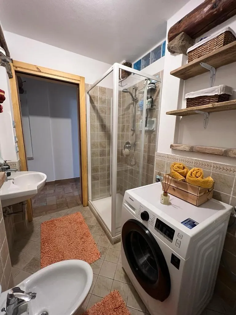 Euganean Hills Apartment バッターリア・テルメ 0*,  イタリア